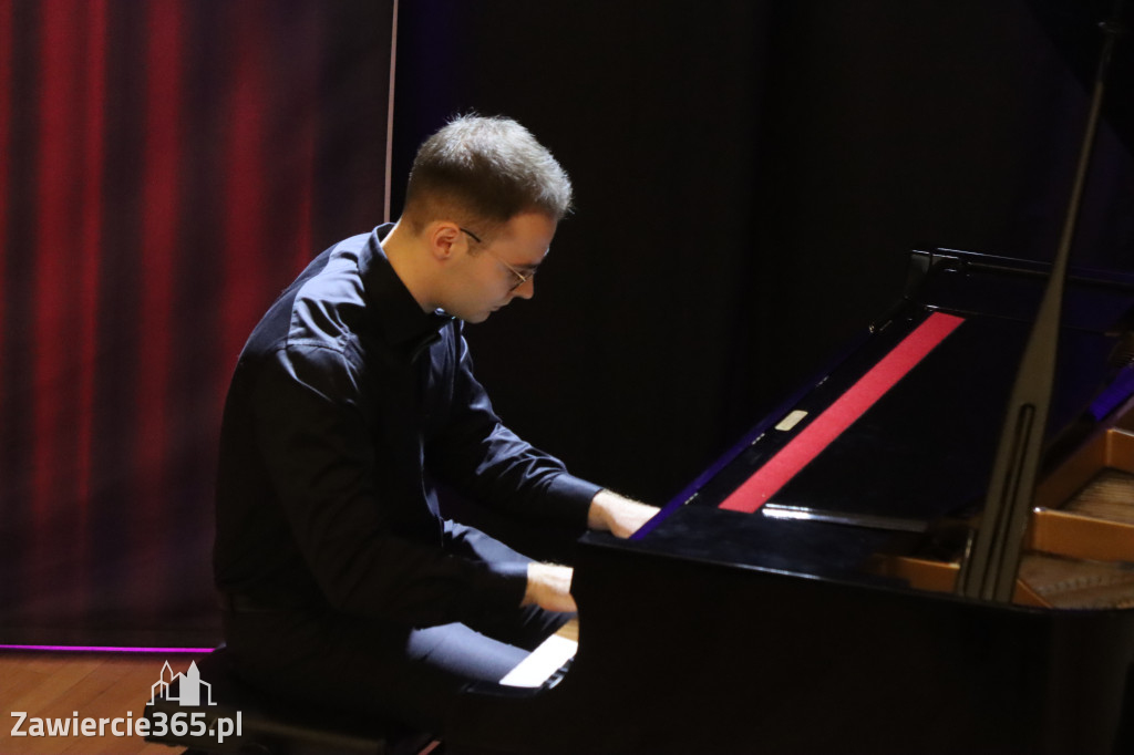 Fotorelacja: Muzyczne Pejzaże z Filharmonią Jurajską w Zawierciu