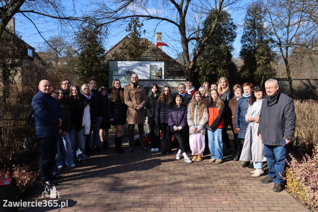 Fotorelacja: Narodowy Dzień Pamięci „Żołnierzy Wyklętych” w Zawierciu