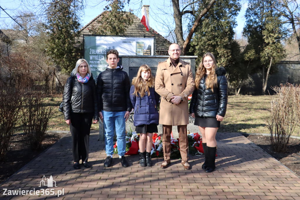 Fotorelacja: Narodowy Dzień Pamięci „Żołnierzy Wyklętych” w Zawierciu