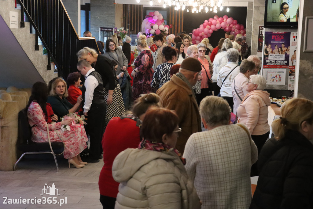 Fotorelacja: Zawierciański Dzień Kobiet w MOK Zawiercie