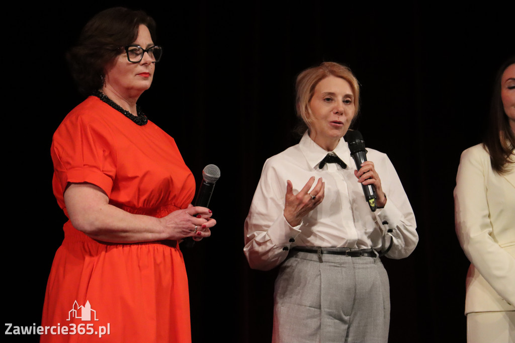 Fotorelacja: Zawierciański Dzień Kobiet w MOK Zawiercie