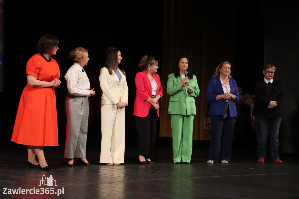 Fotorelacja: Zawierciański Dzień Kobiet w MOK Zawiercie