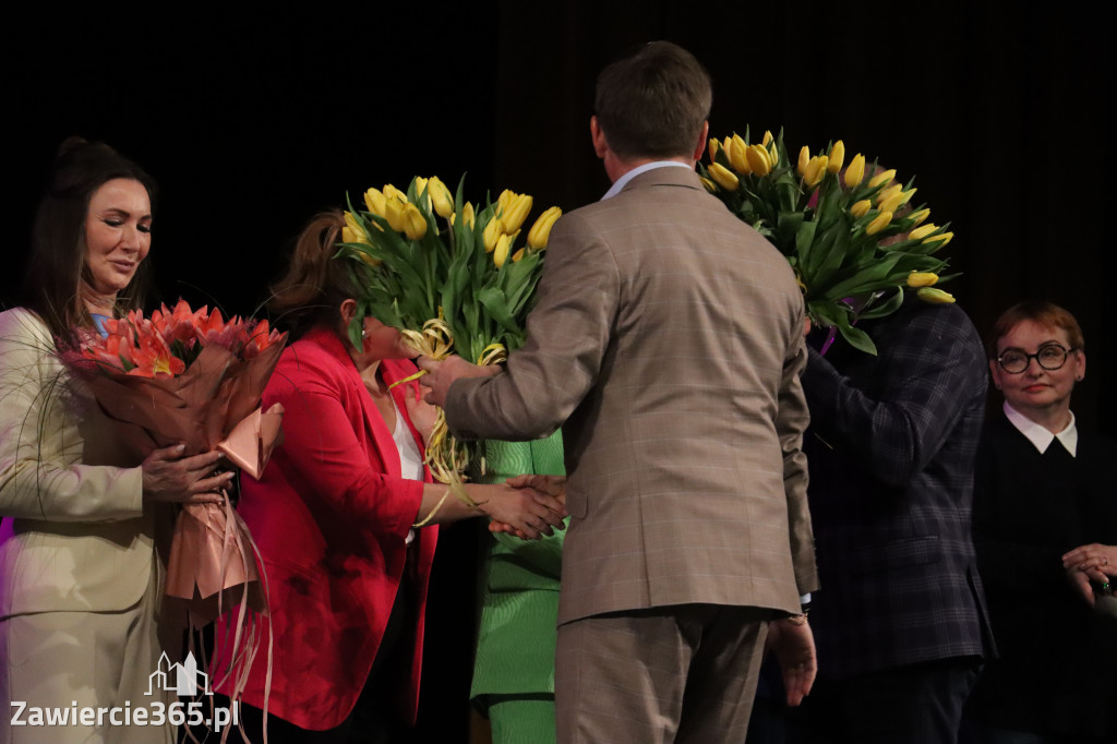 Fotorelacja: Zawierciański Dzień Kobiet w MOK Zawiercie