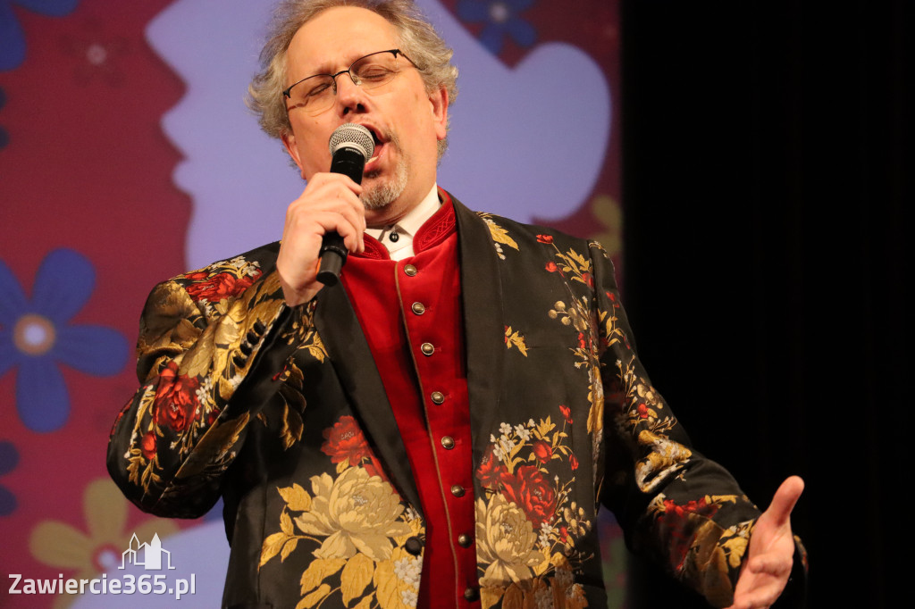 Fotorelacja: Zawierciański Dzień Kobiet w MOK Zawiercie