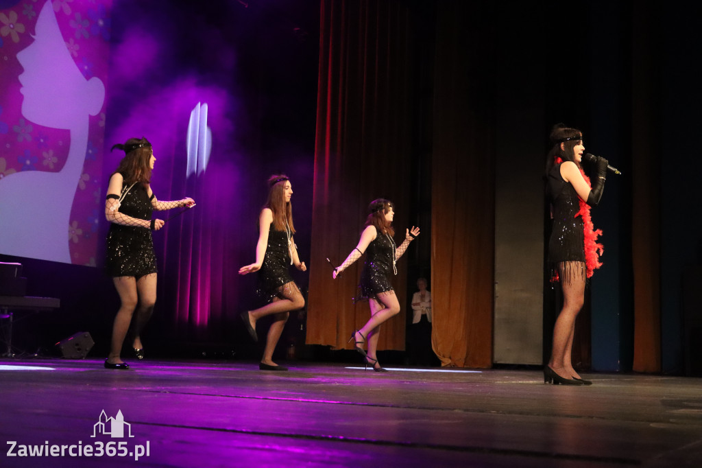 Fotorelacja: Zawierciański Dzień Kobiet w MOK Zawiercie