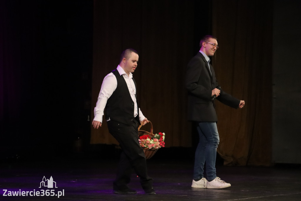 Fotorelacja: Zawierciański Dzień Kobiet w MOK Zawiercie