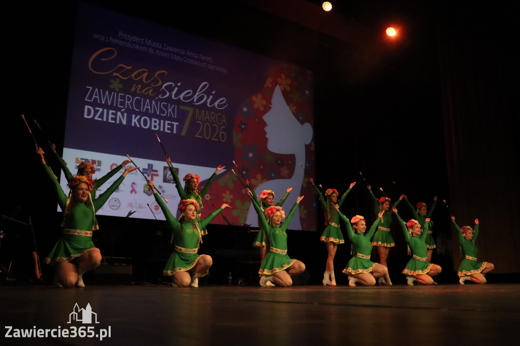 Fotorelacja: Zawierciański Dzień Kobiet w MOK Zawiercie