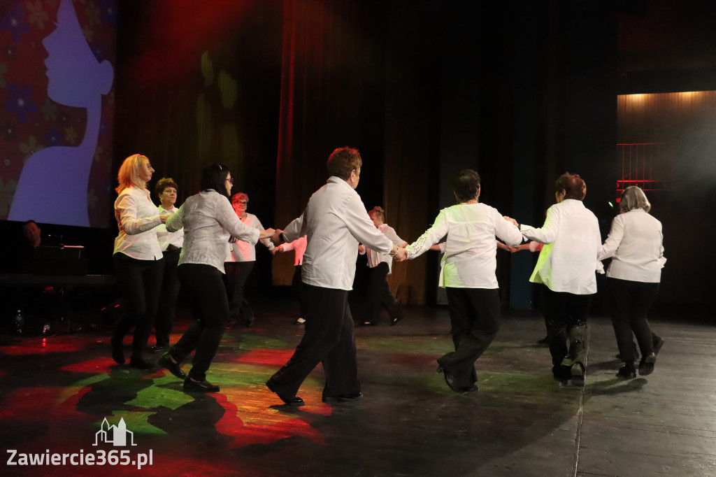 Fotorelacja: Zawierciański Dzień Kobiet w MOK Zawiercie