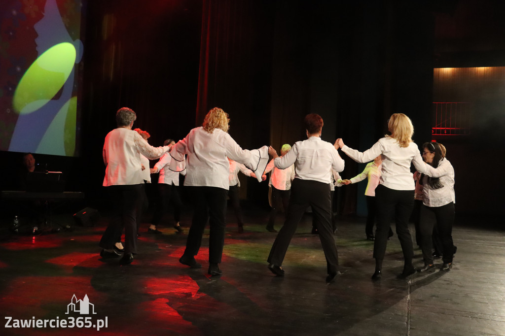 Fotorelacja: Zawierciański Dzień Kobiet w MOK Zawiercie