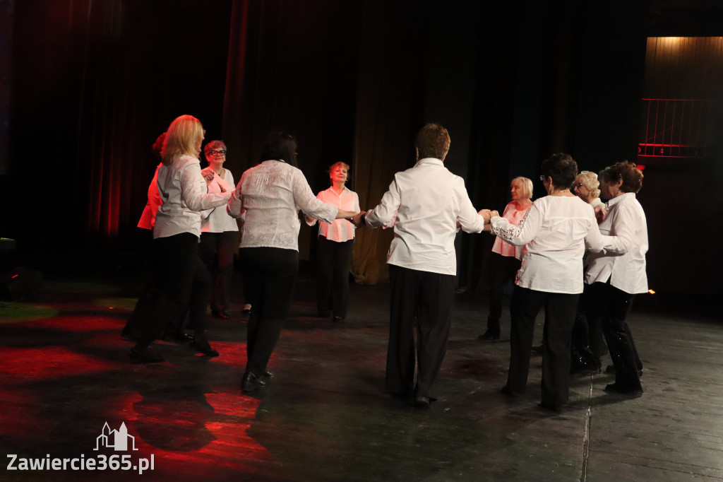 Fotorelacja: Zawierciański Dzień Kobiet w MOK Zawiercie