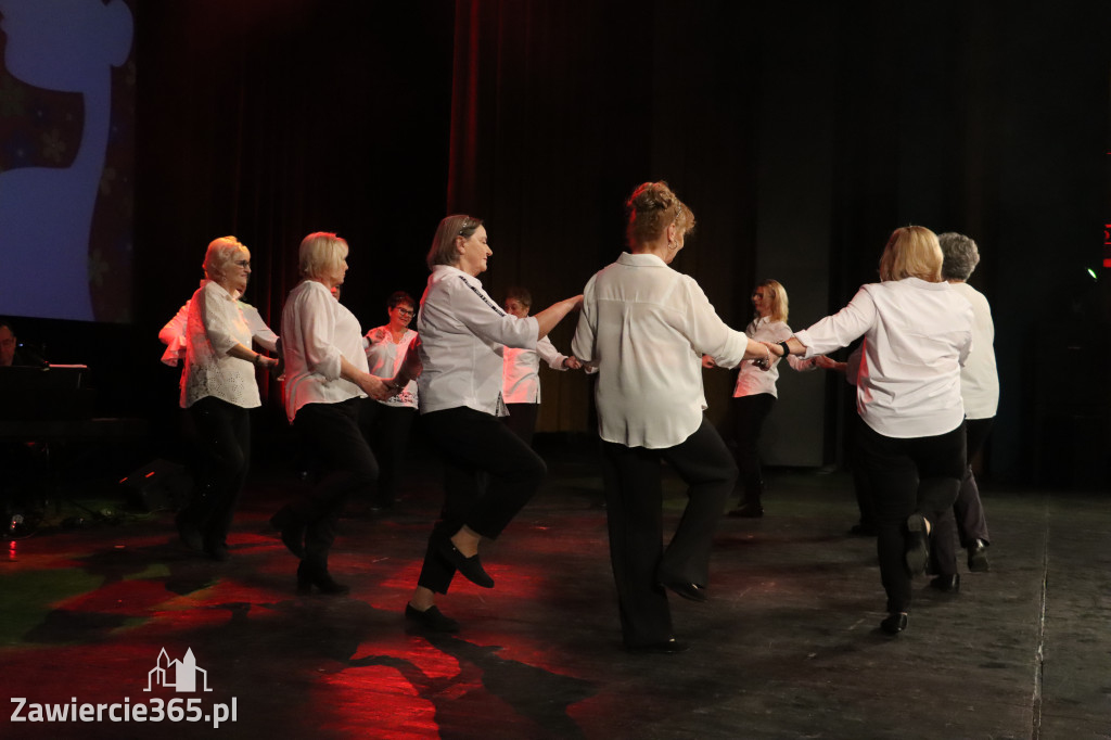 Fotorelacja: Zawierciański Dzień Kobiet w MOK Zawiercie
