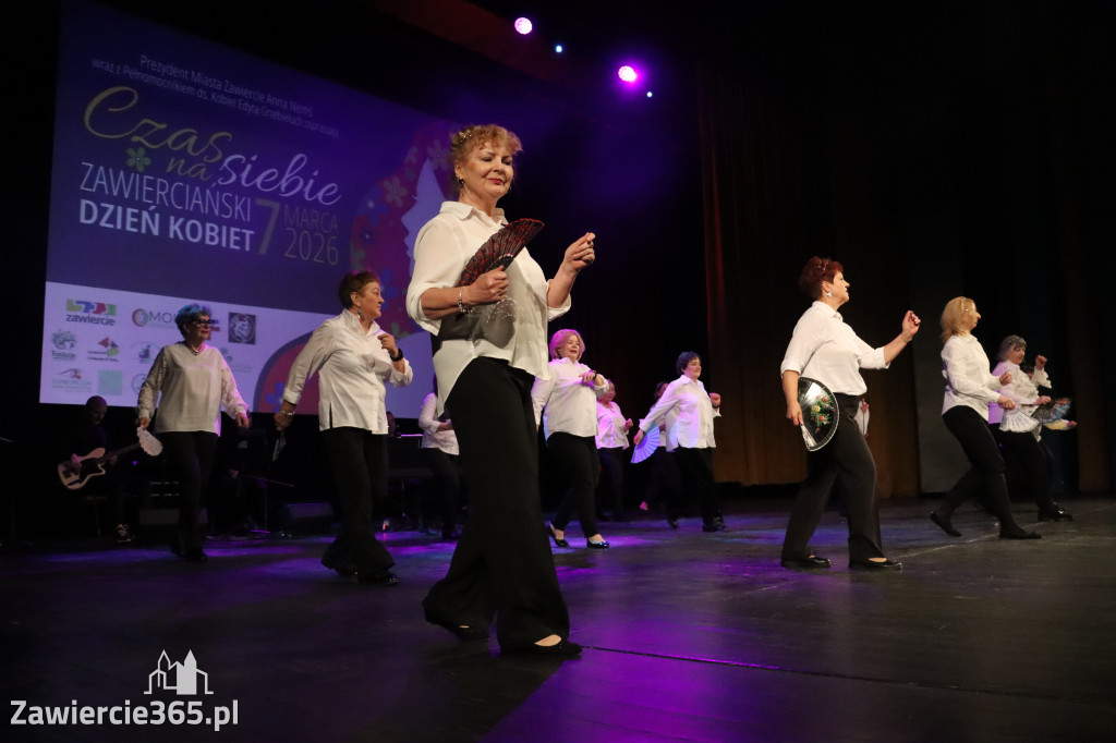 Fotorelacja: Zawierciański Dzień Kobiet w MOK Zawiercie