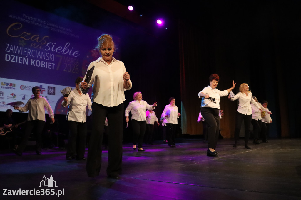 Fotorelacja: Zawierciański Dzień Kobiet w MOK Zawiercie