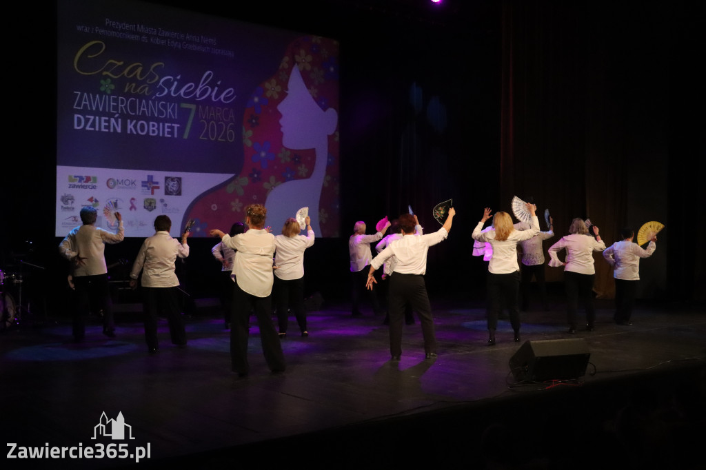 Fotorelacja: Zawierciański Dzień Kobiet w MOK Zawiercie