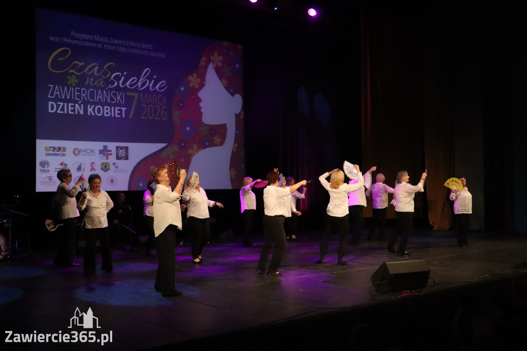 Fotorelacja: Zawierciański Dzień Kobiet w MOK Zawiercie
