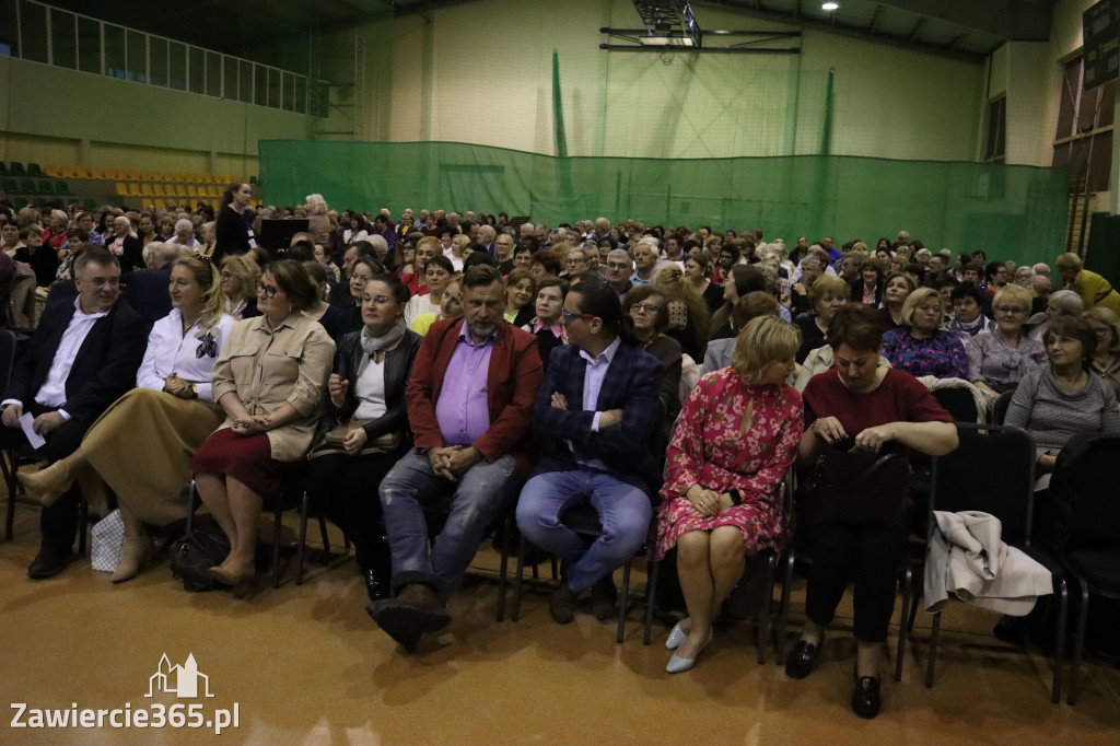 Fotorelacja: Koncert z okazji Dnia Kobiet w Kroczycach