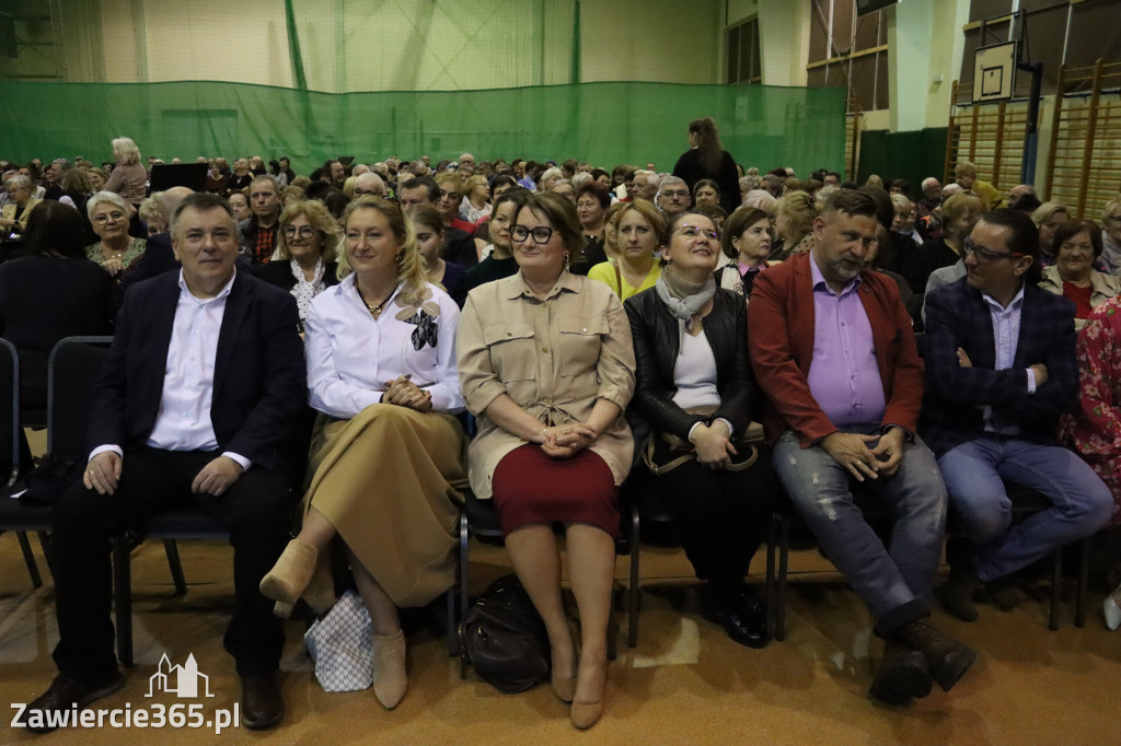 Fotorelacja: Koncert z okazji Dnia Kobiet w Kroczycach