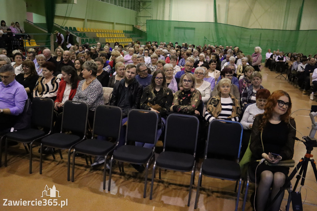 Fotorelacja: Koncert z okazji Dnia Kobiet w Kroczycach