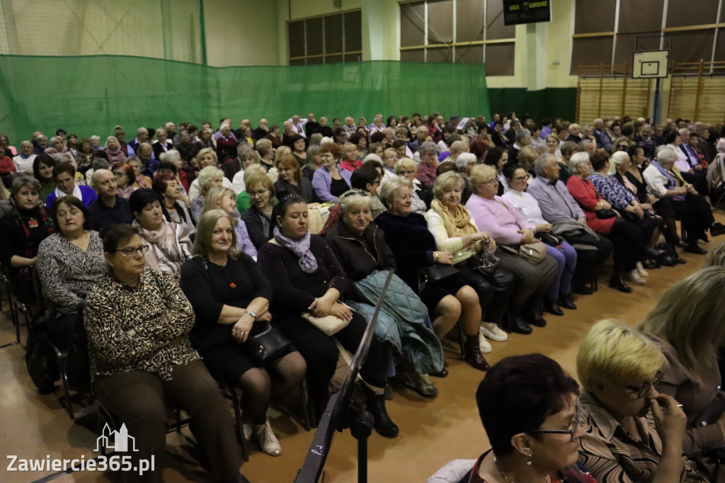 Fotorelacja: Koncert z okazji Dnia Kobiet w Kroczycach
