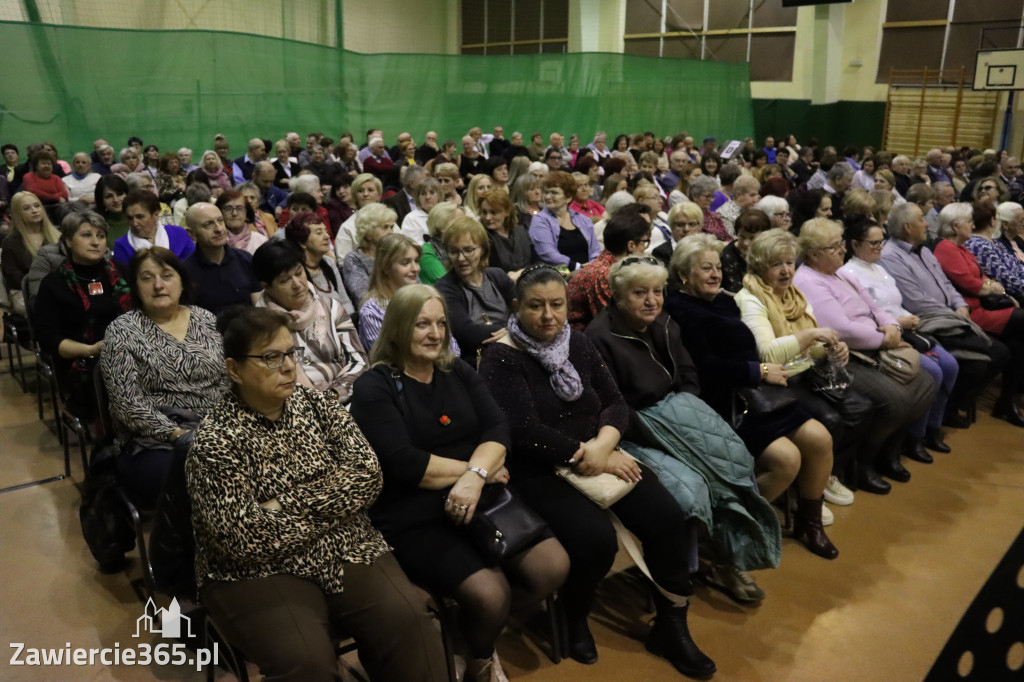Fotorelacja: Koncert z okazji Dnia Kobiet w Kroczycach