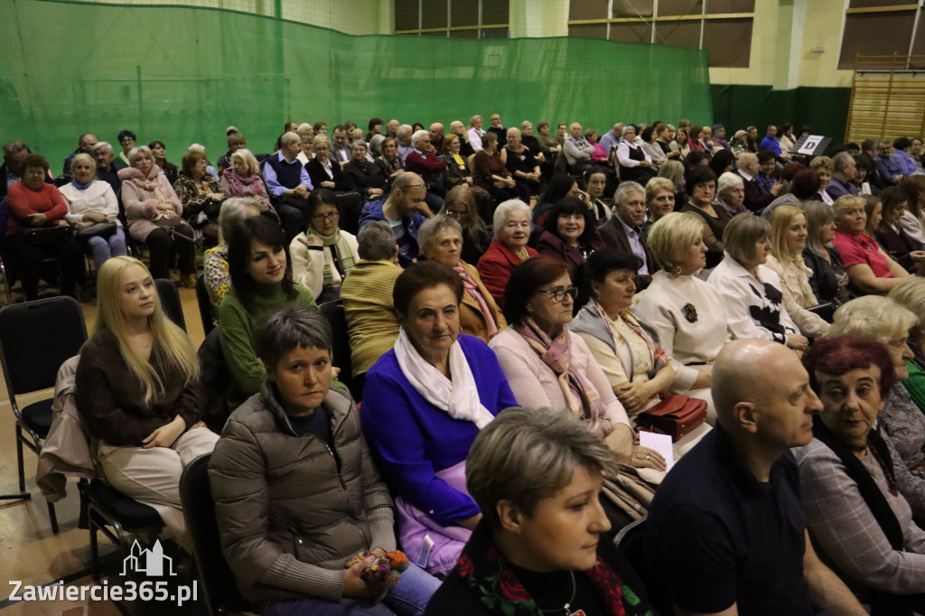 Fotorelacja: Koncert z okazji Dnia Kobiet w Kroczycach