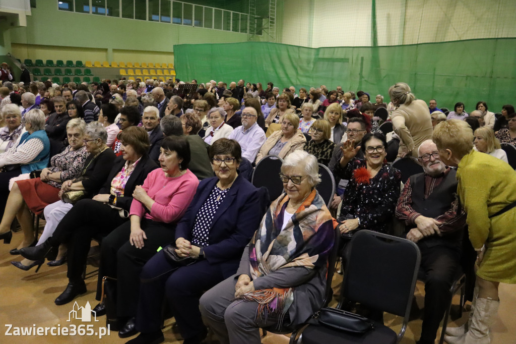 Fotorelacja: Koncert z okazji Dnia Kobiet w Kroczycach