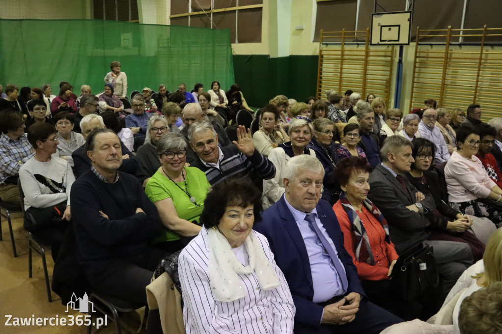 Fotorelacja: Koncert z okazji Dnia Kobiet w Kroczycach