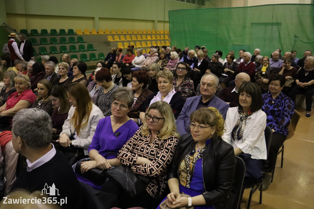 Fotorelacja: Koncert z okazji Dnia Kobiet w Kroczycach