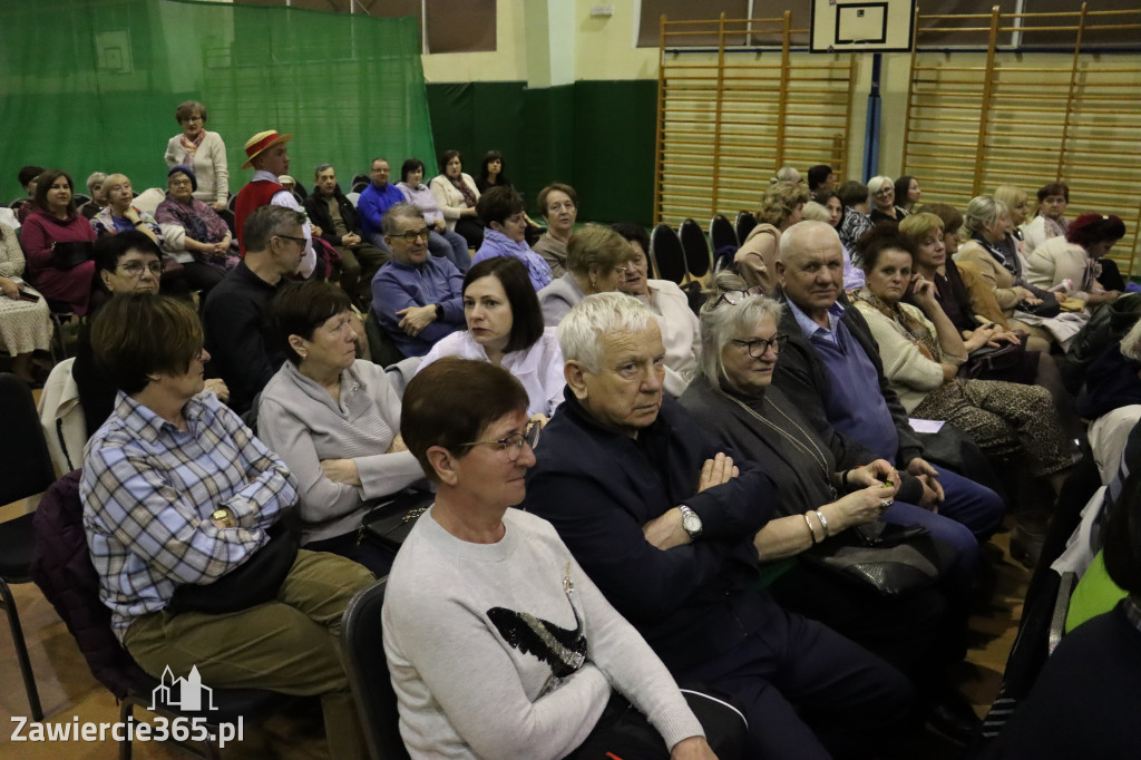 Fotorelacja: Koncert z okazji Dnia Kobiet w Kroczycach