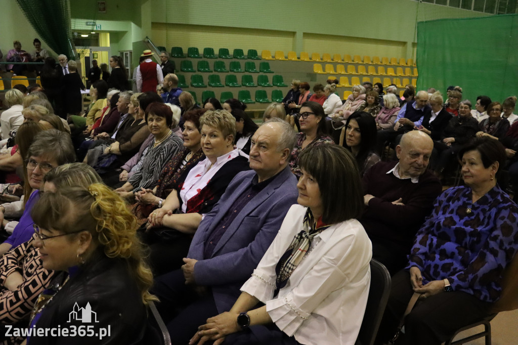 Fotorelacja: Koncert z okazji Dnia Kobiet w Kroczycach