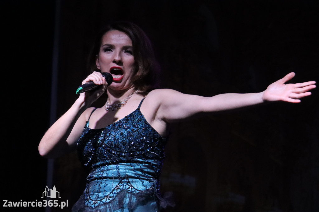 Fotorelacja: Koncert z okazji Dnia Kobiet w Kroczycach