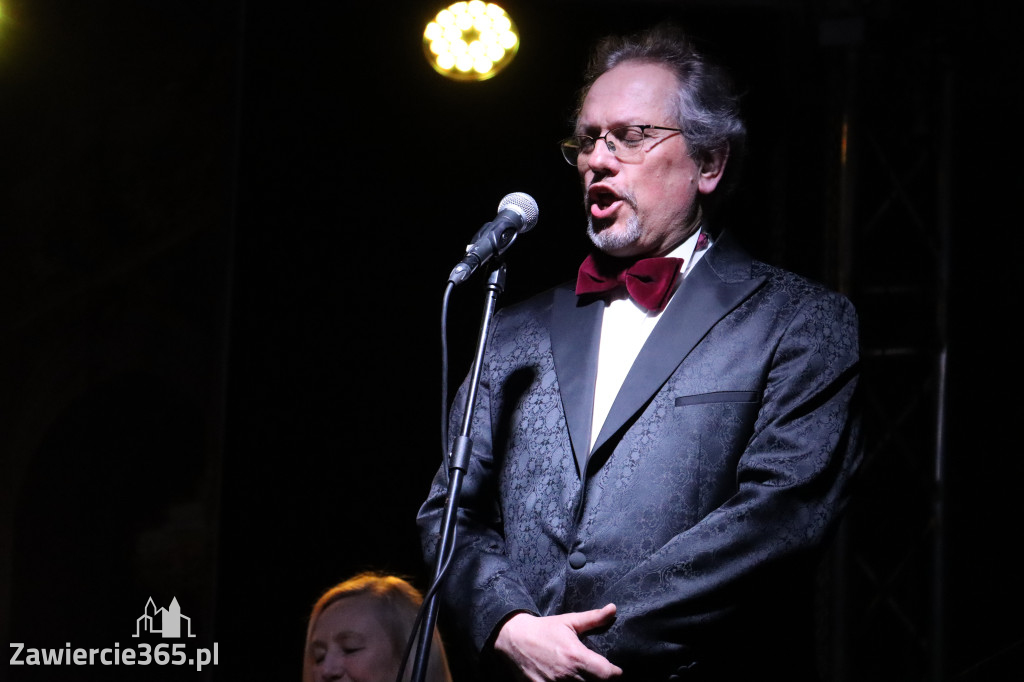 Fotorelacja: Koncert z okazji Dnia Kobiet w Kroczycach