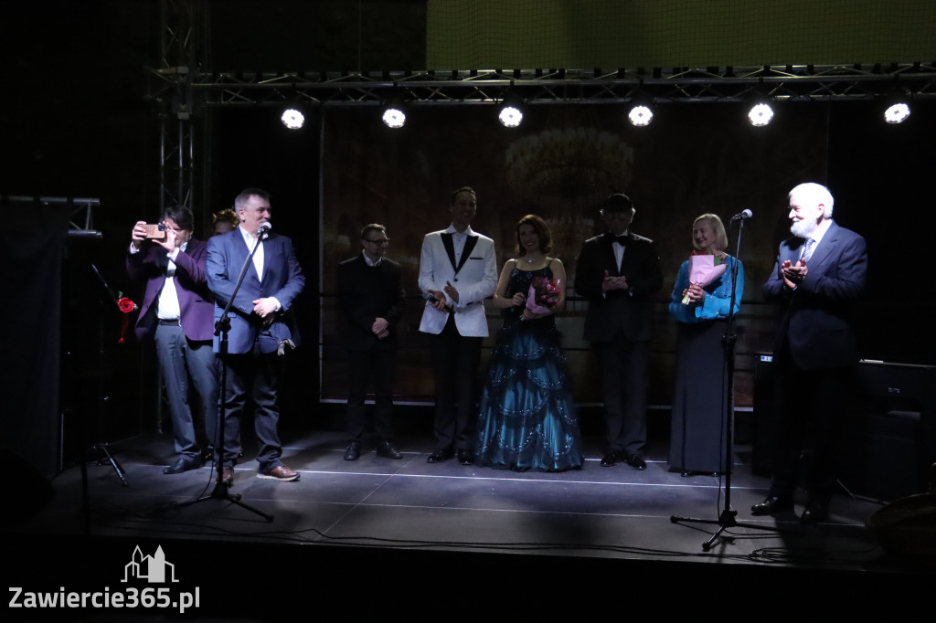 Fotorelacja: Koncert z okazji Dnia Kobiet w Kroczycach