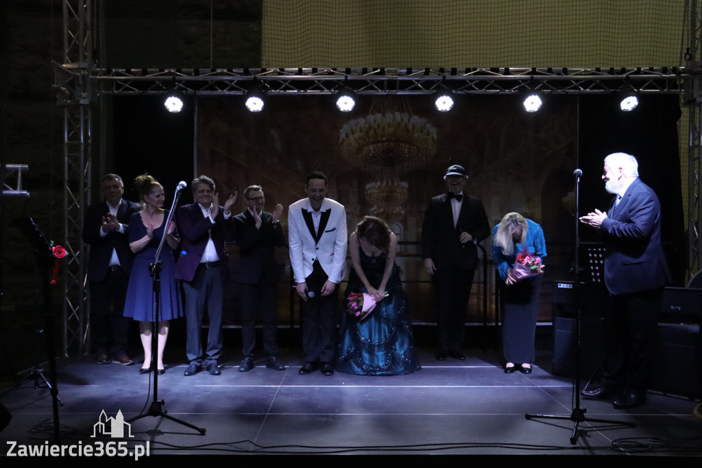 Fotorelacja: Koncert z okazji Dnia Kobiet w Kroczycach