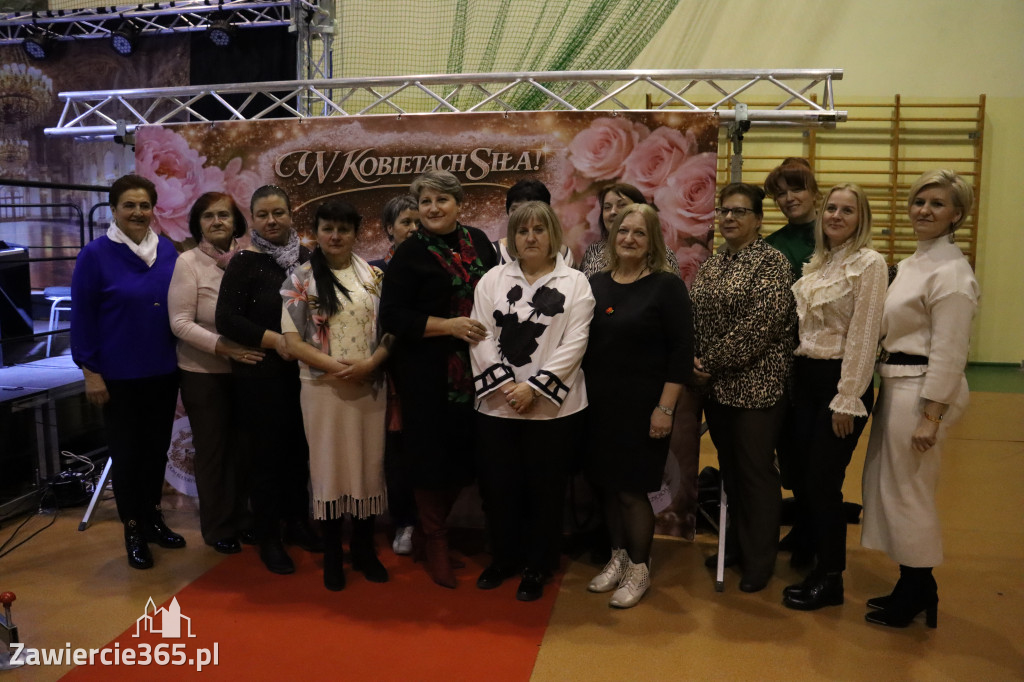 Fotorelacja: Koncert z okazji Dnia Kobiet w Kroczycach