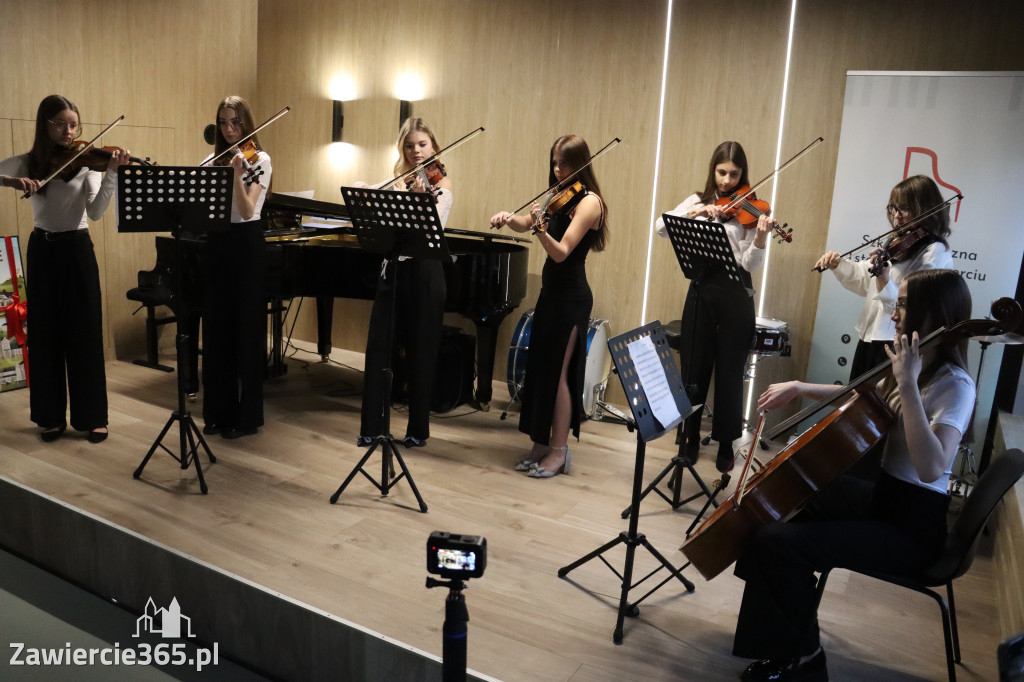 Fotorelacja: Otwarcie sali kameralnej Szkoły Muzycznej w Zawierciu