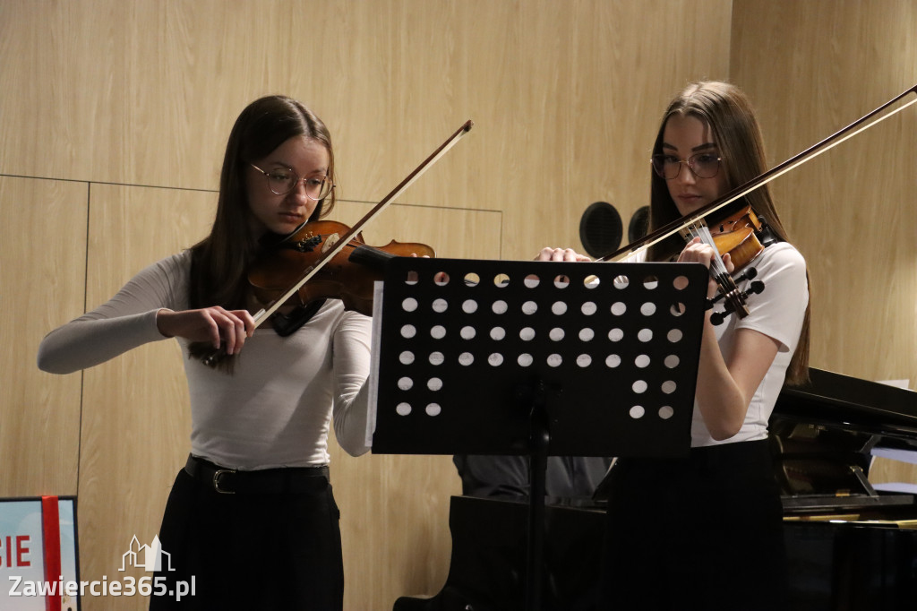 Fotorelacja: Otwarcie sali kameralnej Szkoły Muzycznej w Zawierciu