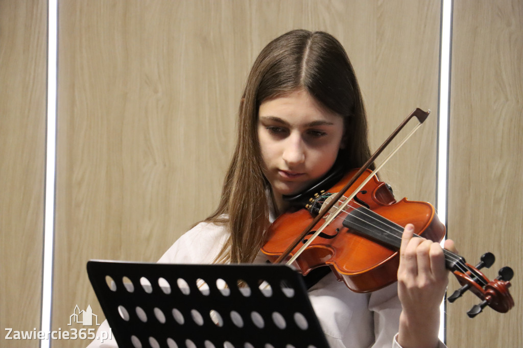 Fotorelacja: Otwarcie sali kameralnej Szkoły Muzycznej w Zawierciu