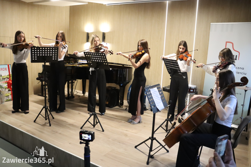 Fotorelacja: Otwarcie sali kameralnej Szkoły Muzycznej w Zawierciu