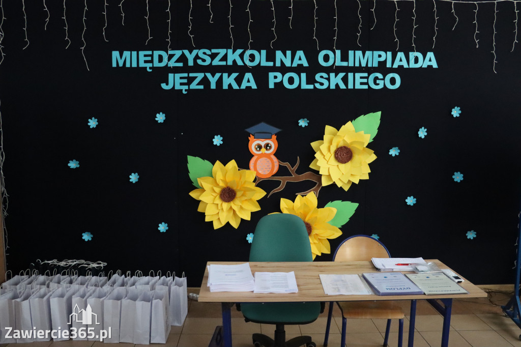 Fotorelacja: Olimpiada Języka Polskiego organizowana przez nasze KLO w Zawierciu