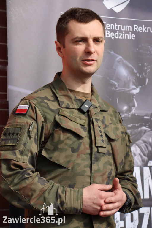 Fotorelacja: Rozpoczęcie kwalifikacji wojskowej w Powiecie Zawierciańskim