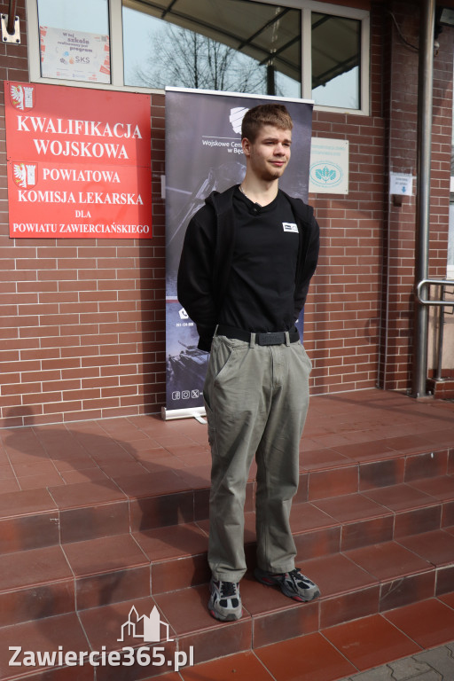 Fotorelacja: Rozpoczęcie kwalifikacji wojskowej w Powiecie Zawierciańskim