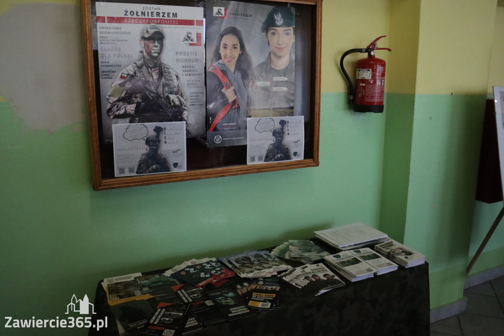 Fotorelacja: Rozpoczęcie kwalifikacji wojskowej w Powiecie Zawierciańskim