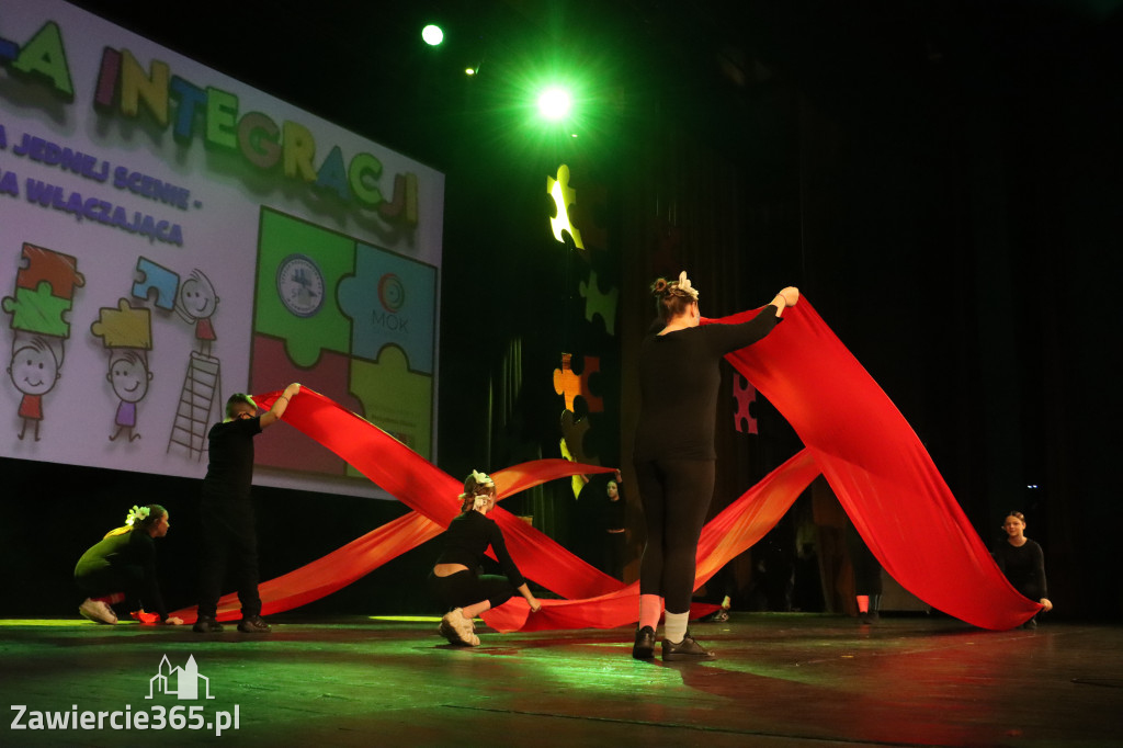 Fotorelacja I: GALA INTEGRACJI zorganizowana przez Szkoła Podstawowa nr 4 w Zawierciu