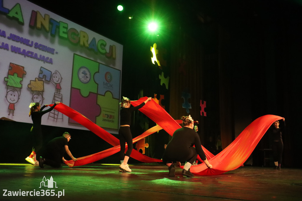 Fotorelacja I: GALA INTEGRACJI zorganizowana przez Szkoła Podstawowa nr 4 w Zawierciu