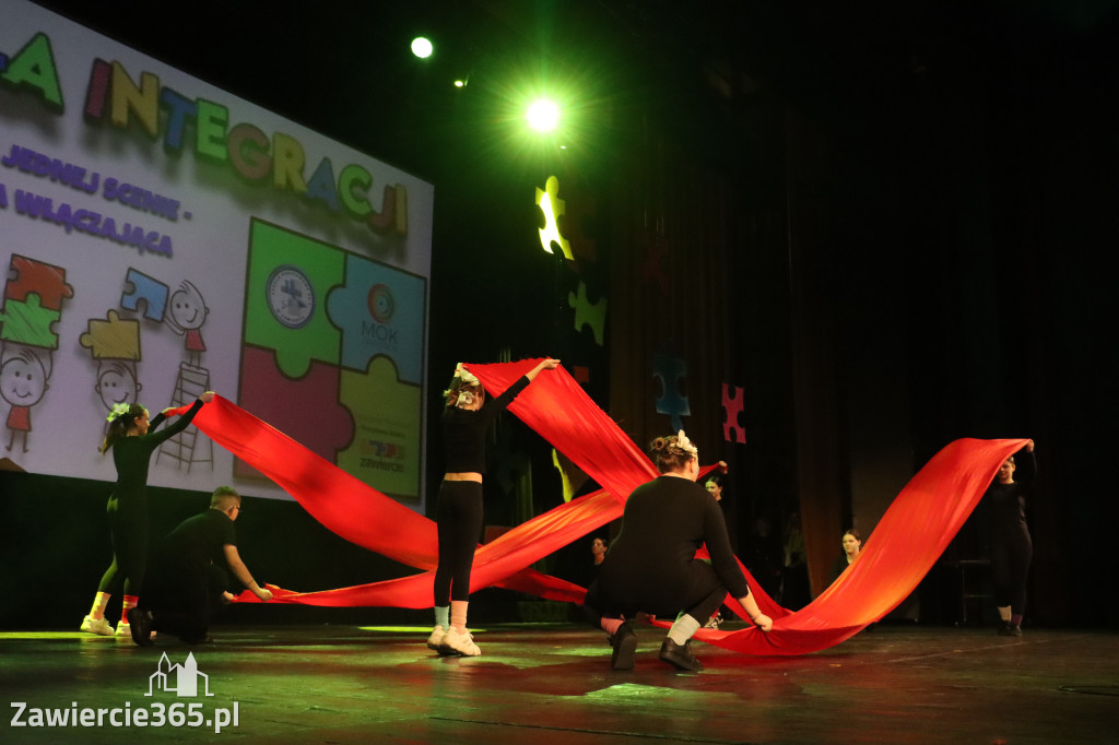 Fotorelacja I: GALA INTEGRACJI zorganizowana przez Szkoła Podstawowa nr 4 w Zawierciu