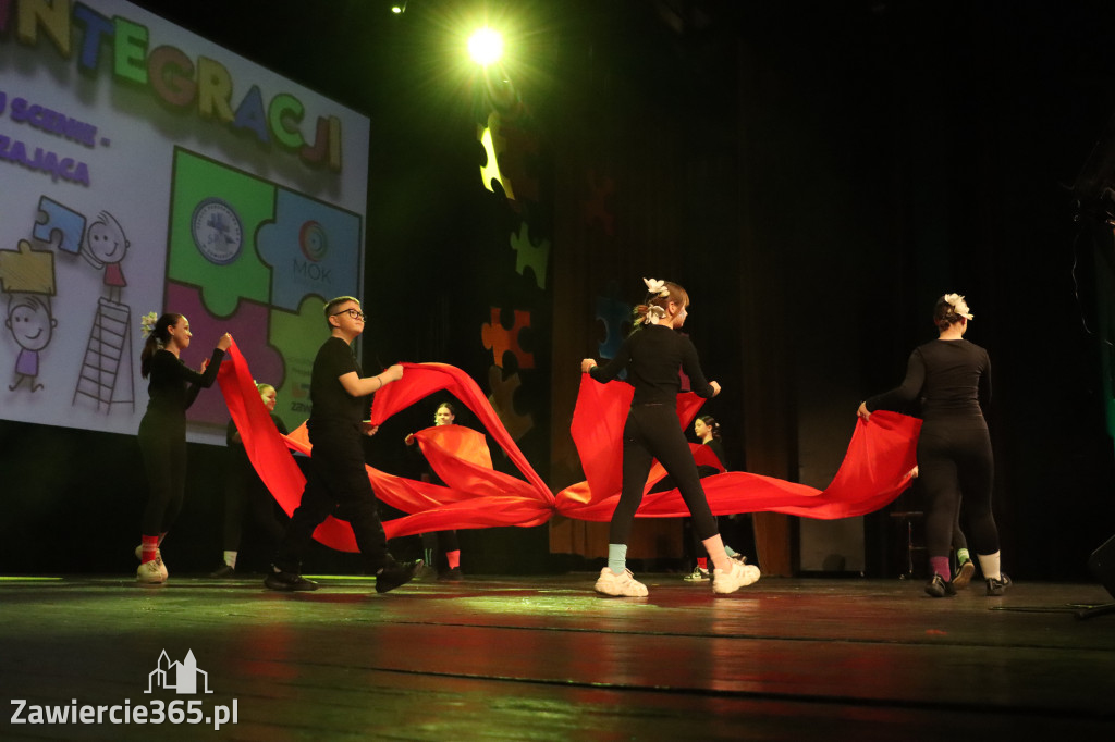 Fotorelacja I: GALA INTEGRACJI zorganizowana przez Szkoła Podstawowa nr 4 w Zawierciu