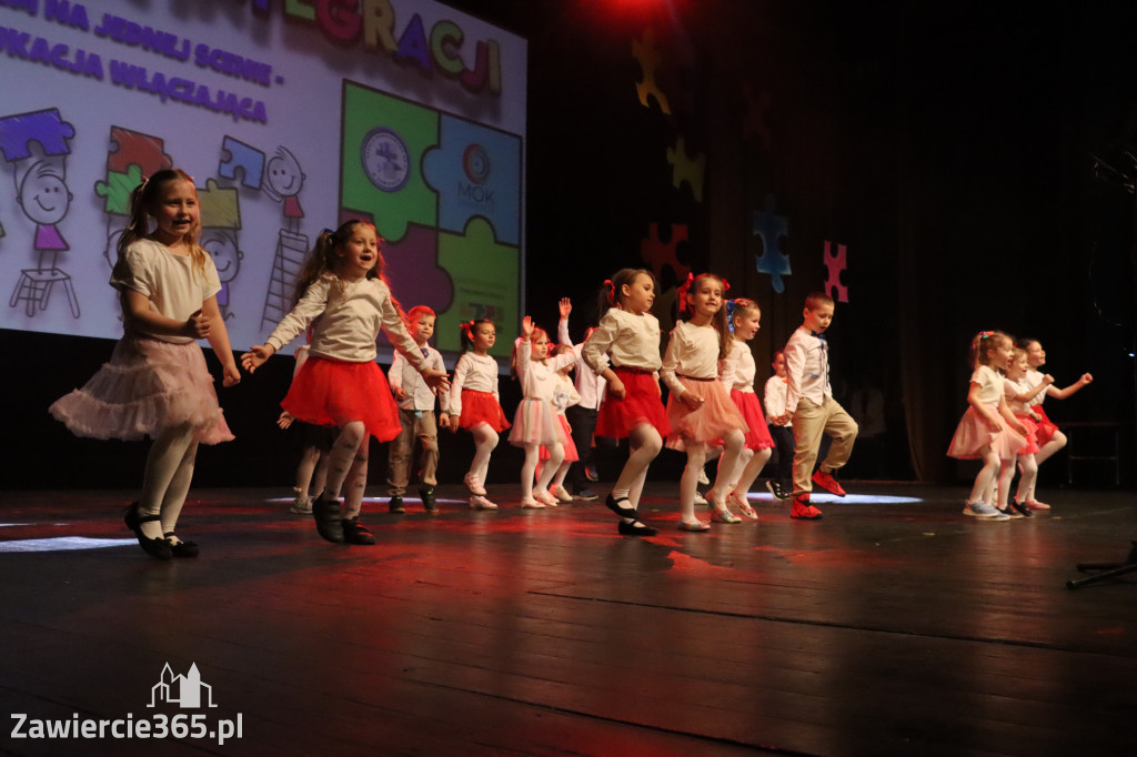 Fotorelacja I: GALA INTEGRACJI zorganizowana przez Szkoła Podstawowa nr 4 w Zawierciu