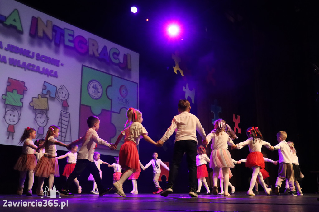 Fotorelacja I: GALA INTEGRACJI zorganizowana przez Szkoła Podstawowa nr 4 w Zawierciu