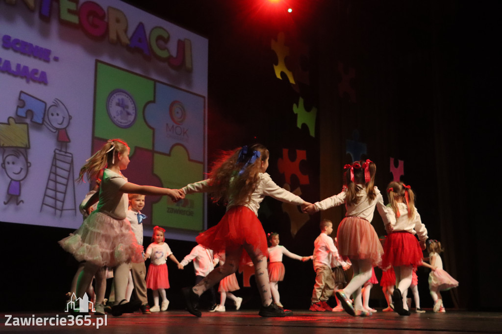 Fotorelacja I: GALA INTEGRACJI zorganizowana przez Szkoła Podstawowa nr 4 w Zawierciu